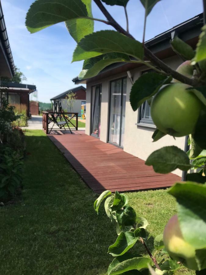 Domki Wsrod Jabloni Gąski Exterior foto